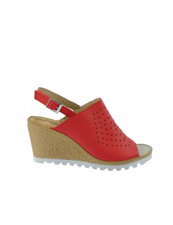 Skórzany sandał damski na koturnie Gaia Verdi