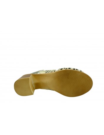 Sandał skórzany damski  stabilny obcas T.Sokolski, Kolor jasno złoty