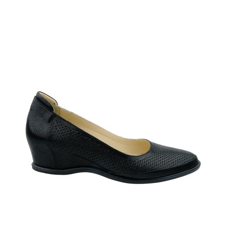Letni półbut damski skórzany-koturn LU,T.Sokolski,Kolor czarny