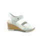 Sandał damski na koturnie Tamaris1-28350-22WH,Kolor biały