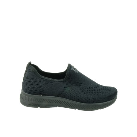 Sportowe obuwie wsuwane DK 0895001,Kolor czarny