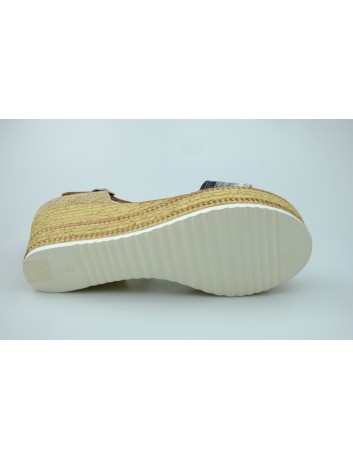 Sandał damski zakryta pięta na koturnie Porronet, Kolor czarny z szarym