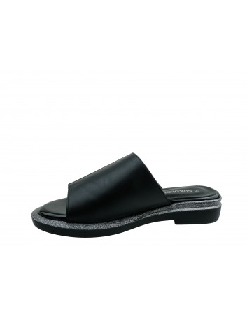 Klapki skórzane damskie LU,T.Sokolski,Kolor czarny