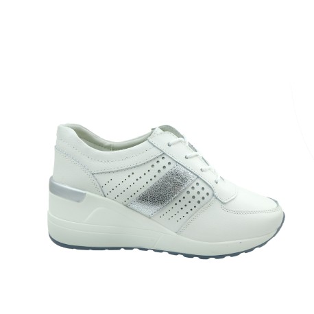 Sportowy skórzany but T.Sokolski OC 125-Y01,Kolor biały