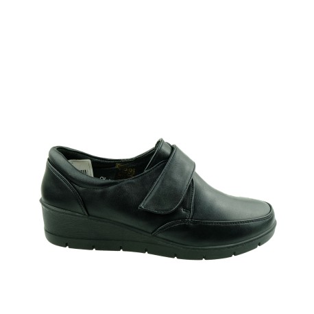 Półbut damski na T.Sokolski CH J19-12 BLK,Kolor czarny