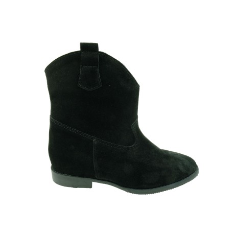 Skórzany botek damski JUMA 2690,Kolor czarny