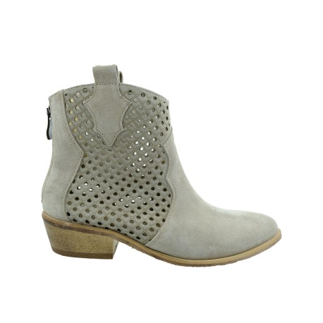 Skórzany botek damski JUMA 2715,Kolor beżowy