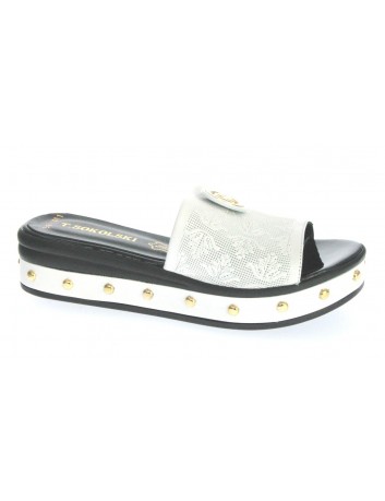 Klapki skórzane damskie T.Sokolski LU G009-2011,Kolor biały