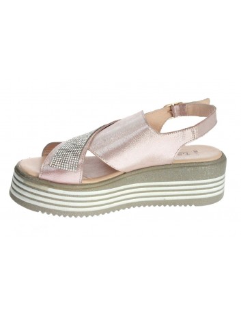 Sandały skórzane damskie-koturn LU  G225-200,T.Sokolski,Kolor różowy