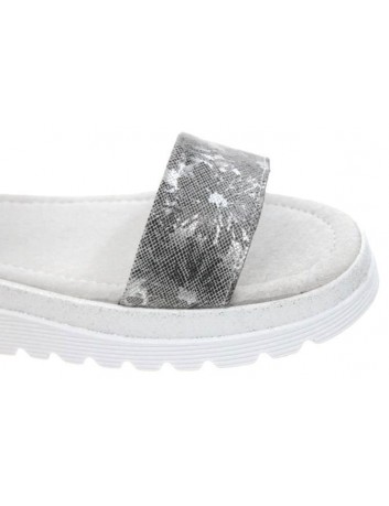 Sandał skórzany T.Sokolski GS L20-05, Kolor czarny kwiat