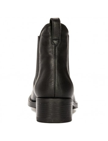 Sztyblet damski skórzany Maciejka 3283A-01,czarny